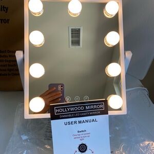 Hollywood Mirror with LED Lights